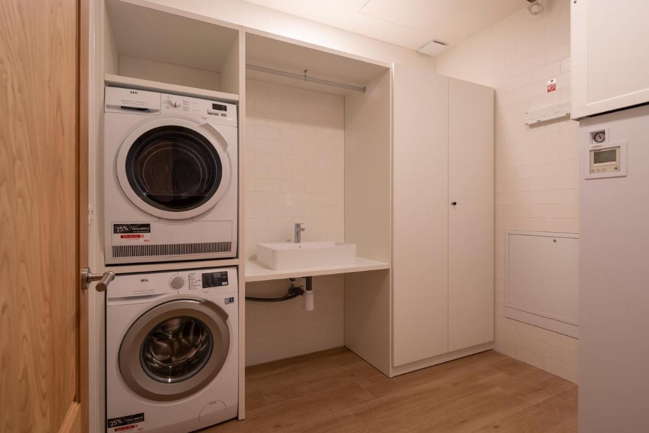 Housingcoruna Real58 A Coruña Eksteriør billede